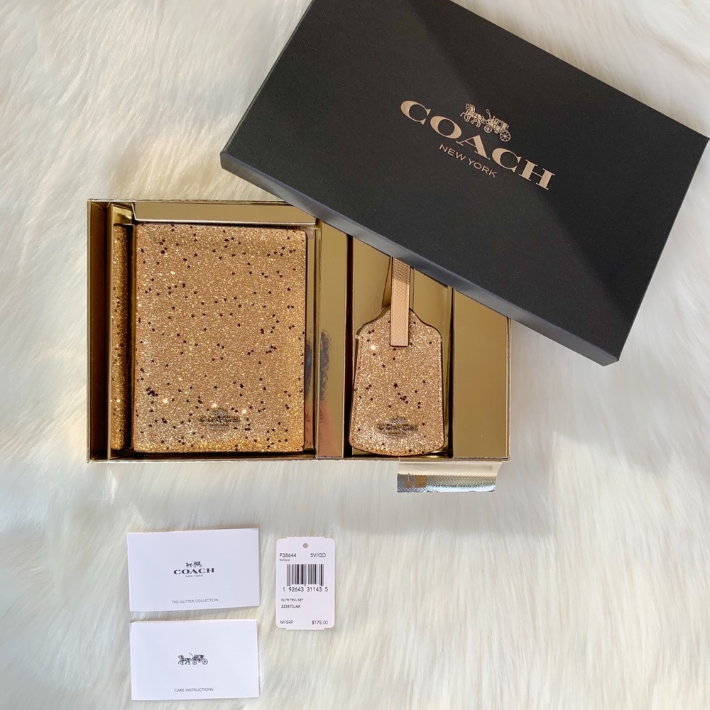 NEW Coach Star Glitter Travel Set Passport Tag